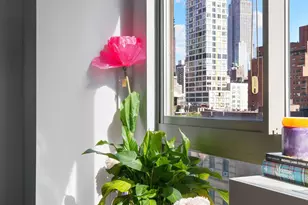 242 E 25th St, New York City, NY 10010 - Photo 2