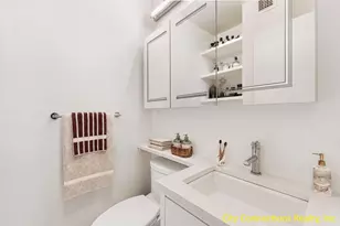 347 W 57th St, New York City, NY 10019 - Photo 6