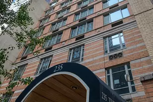 235 E 55th St, New York City, NY 10022 - Photo 12