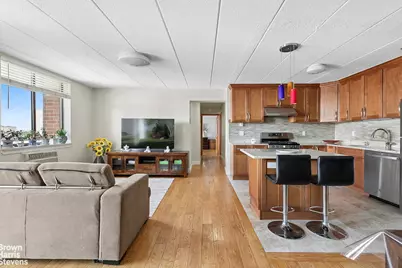 136-24 Maple Avenue #8C, New York City, NY 11355 - Photo 4