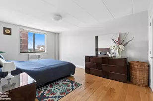 136-24 Maple Ave, New York City, NY 11355 - Photo 6