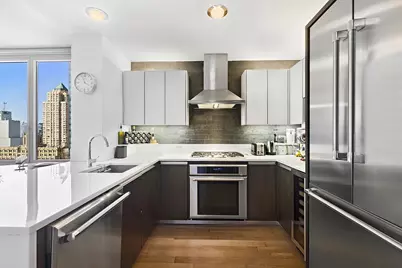 247 W 46th Street #1901, New York City, NY 10036 - Photo 4