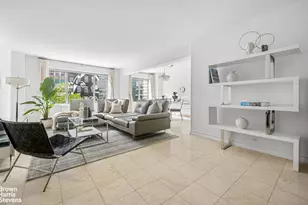 200 E 57th St, New York, NY 10022 - Photo 2