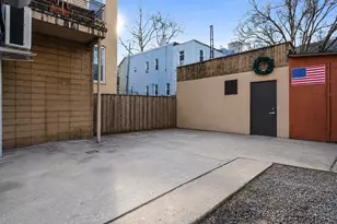 31-30 14th St, New York City, NY 11106 - Photo 8