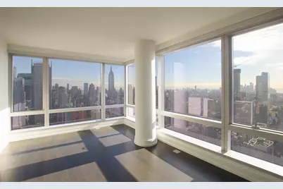 555 10th Avenue #52E, New York, NY 10018 - Photo 2