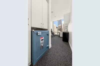 50 W 47th Street #20E, New York City, NY 10036 - Photo 6