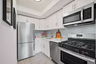 403 E 62nd St, New York City, NY 10065 - Photo 4