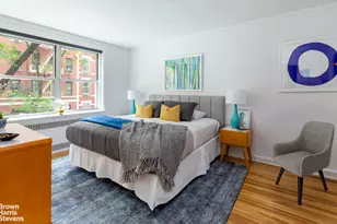 310 W 55th St, New York City, NY 10019 - Photo 6