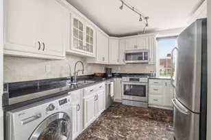 360 W 22nd St, New York City, NY 10011 - Photo 1