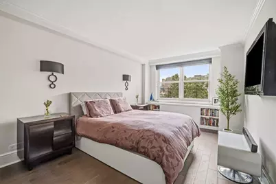 360 W 22nd Street #8M, New York City, NY 10011 - Photo 4
