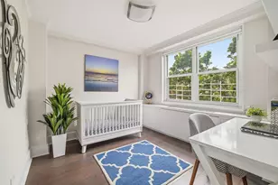 360 W 22nd St, New York City, NY 10011 - Photo 6