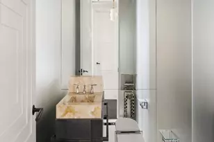 781 5th Ave, New York City, NY 10022 - Photo 6