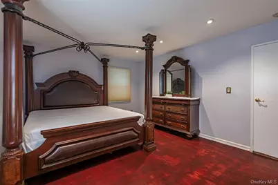 244-19 Grand Central Parkway, New York City, NY 11362 - Photo 8