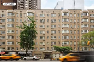 333 W 57th St, New York City, NY 10019 - Photo 12