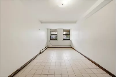 4425 Richardson Avenue, New York City, NY 10470 - Photo 20