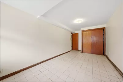 4425 Richardson Avenue, New York City, NY 10470 - Photo 20