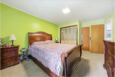 4425 Richardson Avenue, New York City, NY 10470 - Photo 10