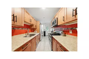 4425 Richardson Ave, New York City, NY 10470 - Photo 6