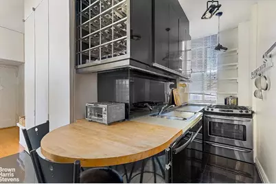 11 W 81st Street #6A, New York City, NY 10024 - Photo 4
