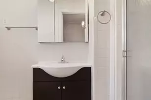 28 8th Ave, New York City, NY 11217 - Photo 10