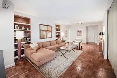 300 E 74th Street #2E, New York City, NY 10021 - Photo 6