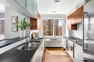 300 E 55th St, New York City, NY 10022 - Photo 6