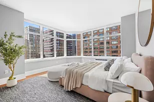 300 E 55th St, New York City, NY 10022 - Photo 8