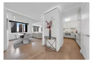322 W 57th St, New York City, NY 10019 - Photo 6