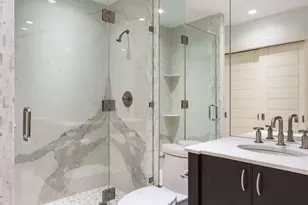 74 5th Ave, New York City, NY 10011 - Photo 8