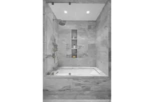 225 W 86th St, New York City, NY 10024 - Photo 6