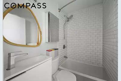 304 Clinton Avenue, New York City, NY 11205 - Photo 22