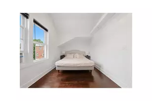 916 Clarence Ave, New York City, NY 10465 - Photo 16
