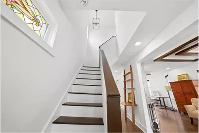 916 Clarence Avenue, New York City, NY 10465 - Photo 4
