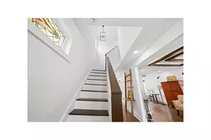 916 Clarence Ave, New York City, NY 10465 - Photo 4