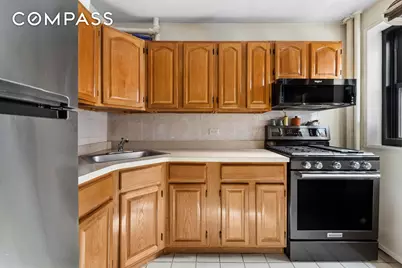 201 Clinton Avenue #2D, Brooklyn, NY 11205 - Photo 4