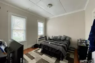 32-11 38th Ave, New York City, NY 11101 - Photo 4