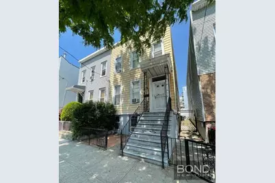 32-11 38th Avenue #TWNH, Long Island City, NY 11101 - Photo 1