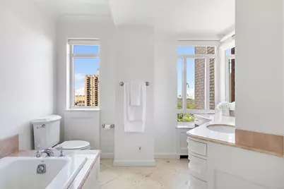 25 Central Park W #21Q, New York City, NY 10023 - Photo 10
