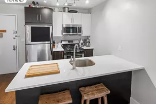 59 Hawthorne St, New York City, NY 11225 - Photo 6