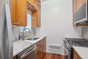 342 W 85th St, New York City, NY 10024 - Photo 4