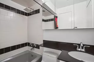 342 W 85th St, New York City, NY 10024 - Photo 10