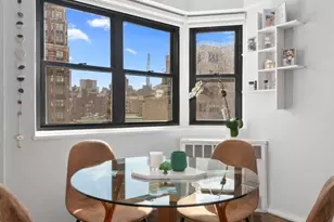 176 E 77th St, New York City, NY 10021 - Photo 2