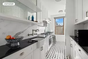 136 Waverly Pl, New York, NY 10014 - Photo 6