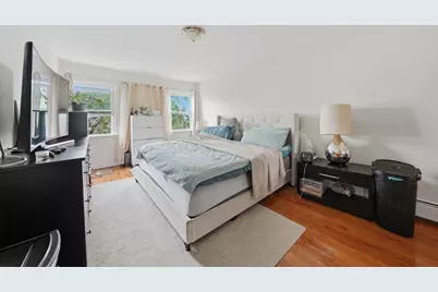 10-37 Bay 31st Street #2, New York City, NY 11691 - Photo 8