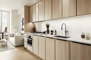 280 W 24th St, New York City, NY 10011 - Photo 2