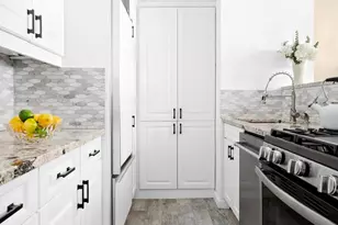181 E 73rd St, New York City, NY 10021 - Photo 1