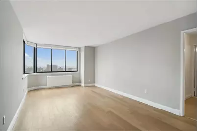 345 E 94th Street #PHG, New York City, NY 10128 - Photo 2