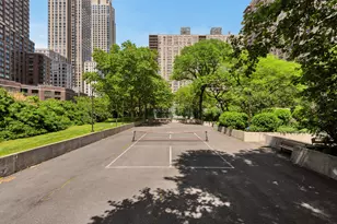 185 W End Ave, New York City, NY 10023 - Photo 10