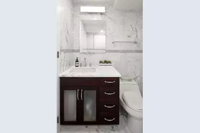 250 W 88th Street #802, New York, NY 10024 - Photo 16