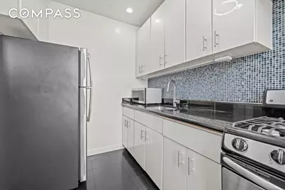 1710 Carroll Street #D4, Brooklyn, NY 11213 - Photo 4